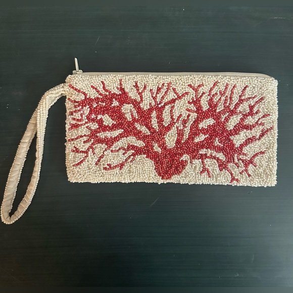 Moyna beaded small wristlet - Picture 1 of 3